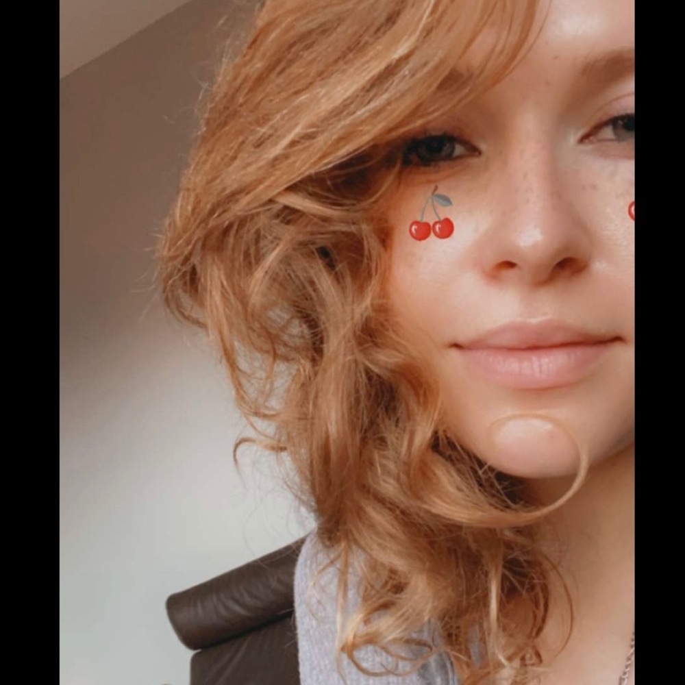 Meet your Posher, Felicity